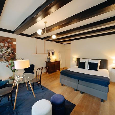 1637: Historic Canal View Suites Амстердам Екстериор снимка