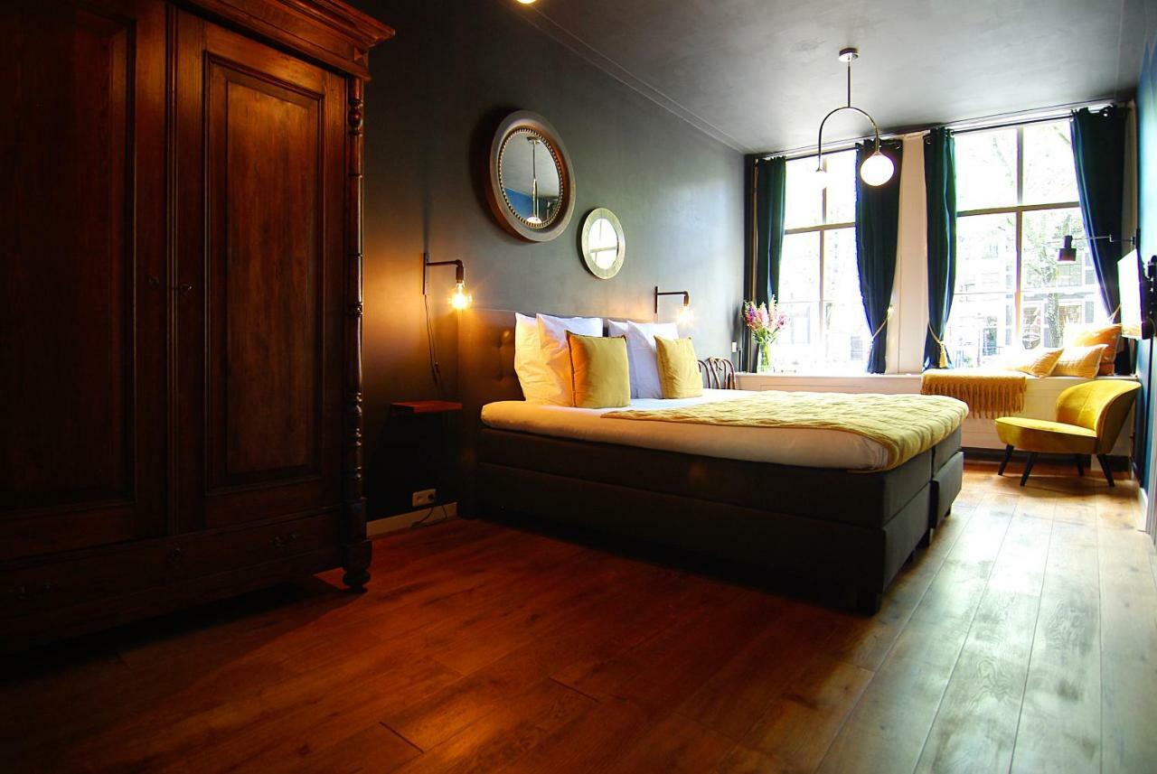 1637: Historic Canal View Suites Амстердам Екстериор снимка